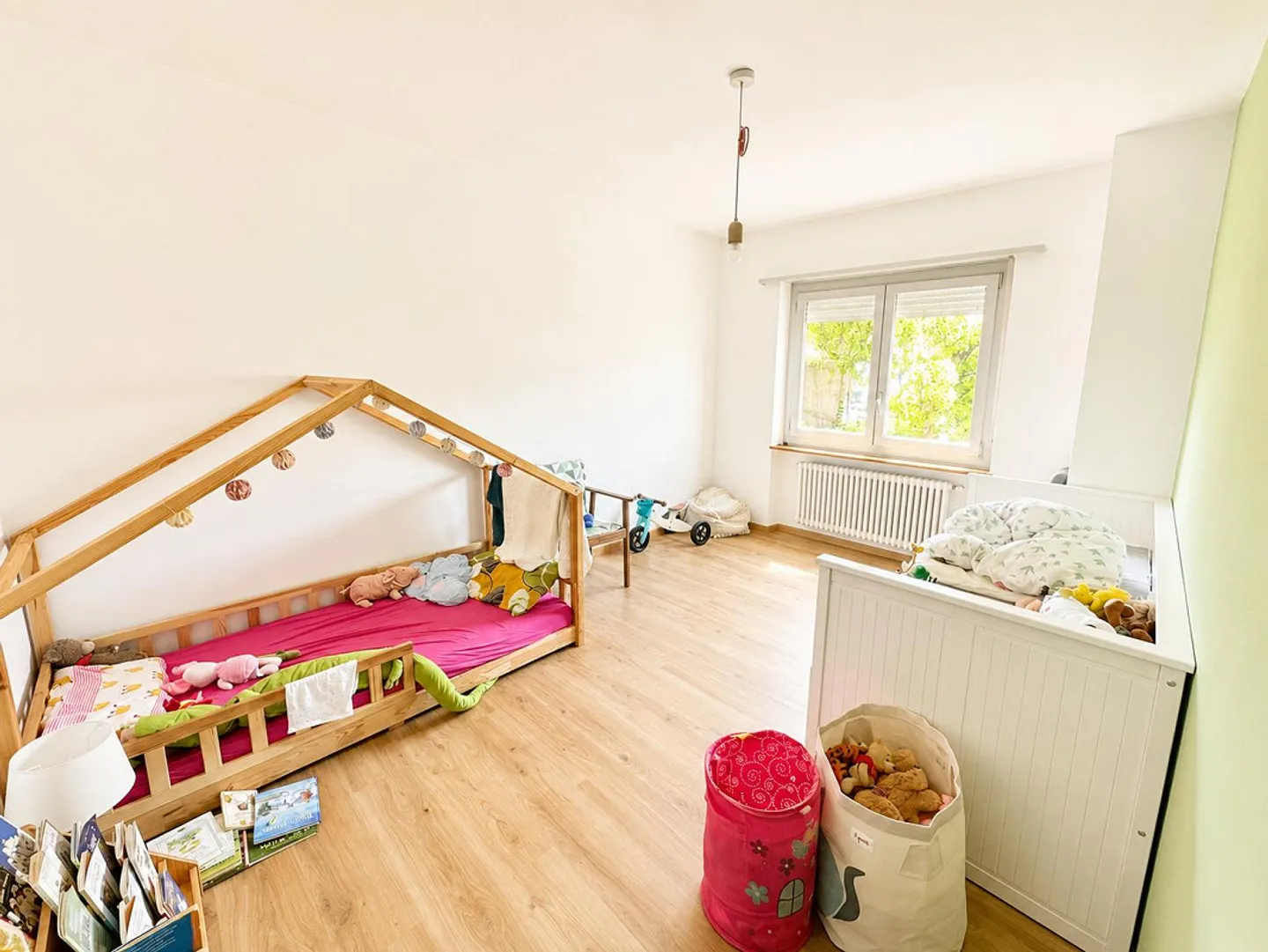 Mehrfamilienhaus mit großem Garten in Comano - Foto 6 von 7