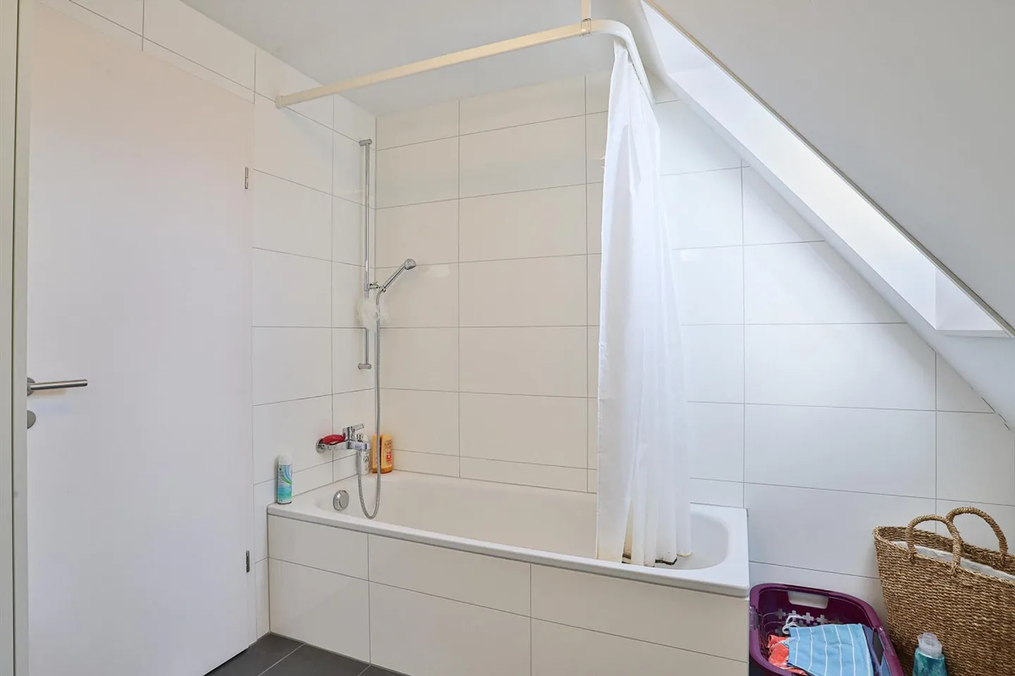 Appartamento perfetto per single o studenti vicino al centro! - Foto 7 di 8