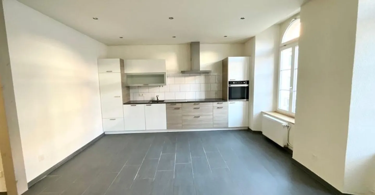 Appartamento moderno con 3 camere - centro del villaggio - Foto 2 di 6