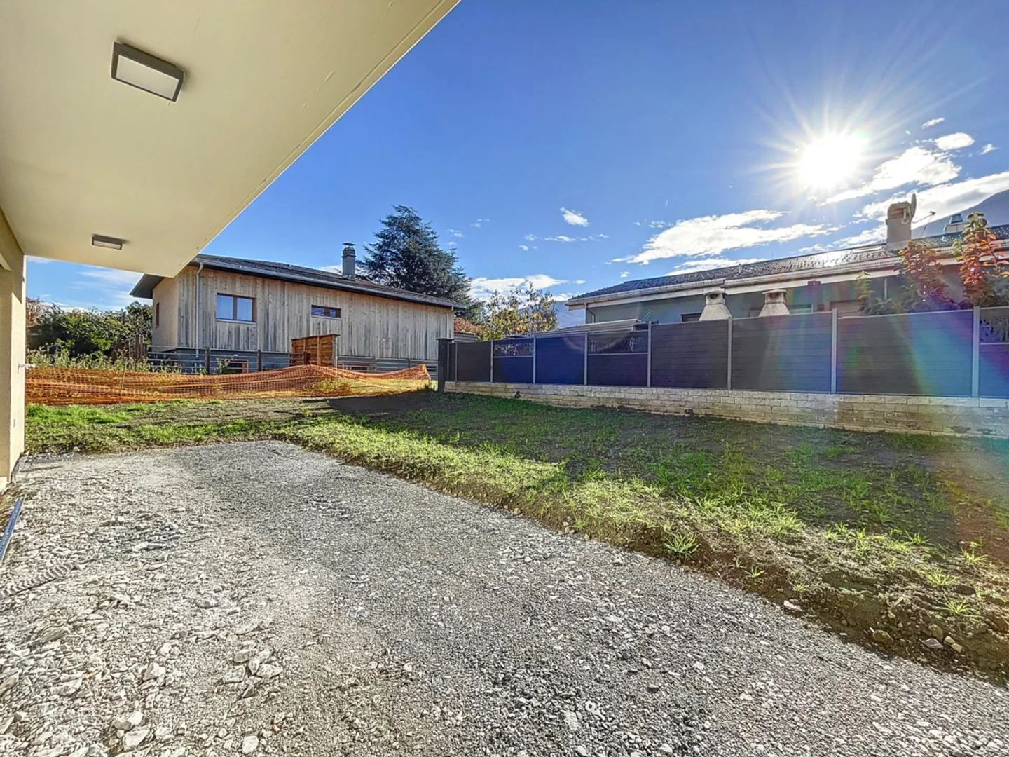 Appartement moderne de 3.5 pièces avec jardin privatif - Photo 6 sur 8