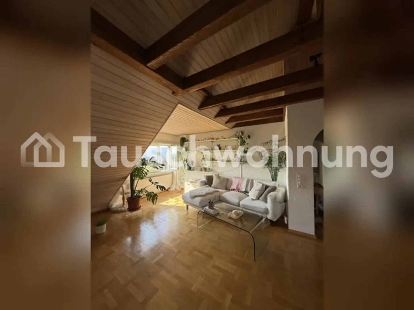 Appartement sous les toits lumineux de 3,5 pièces à Wipkingen - Photo 1 sur 1