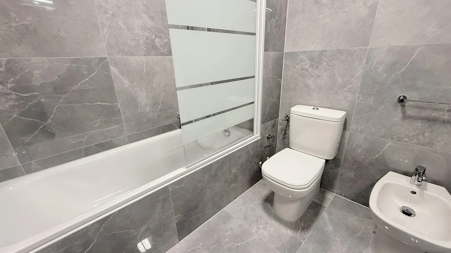 Appartement moderne et rénové de 2,5 pièces à Coldrerio - Photo 6 sur 7