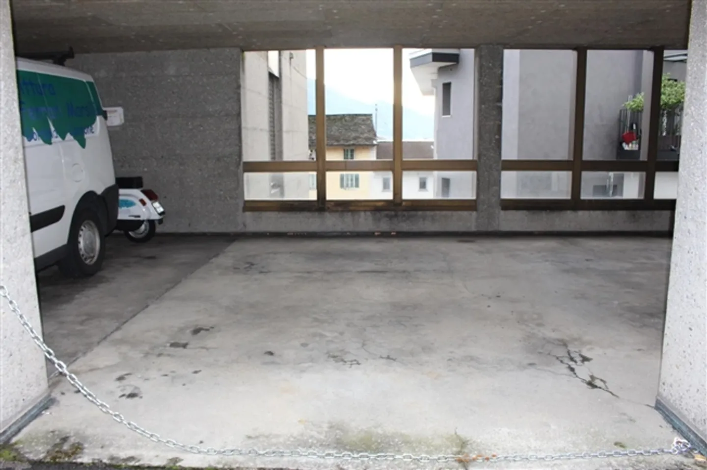 4 Office Rooms of approx. 100 m2 in a very central location - Photo 12 of 13