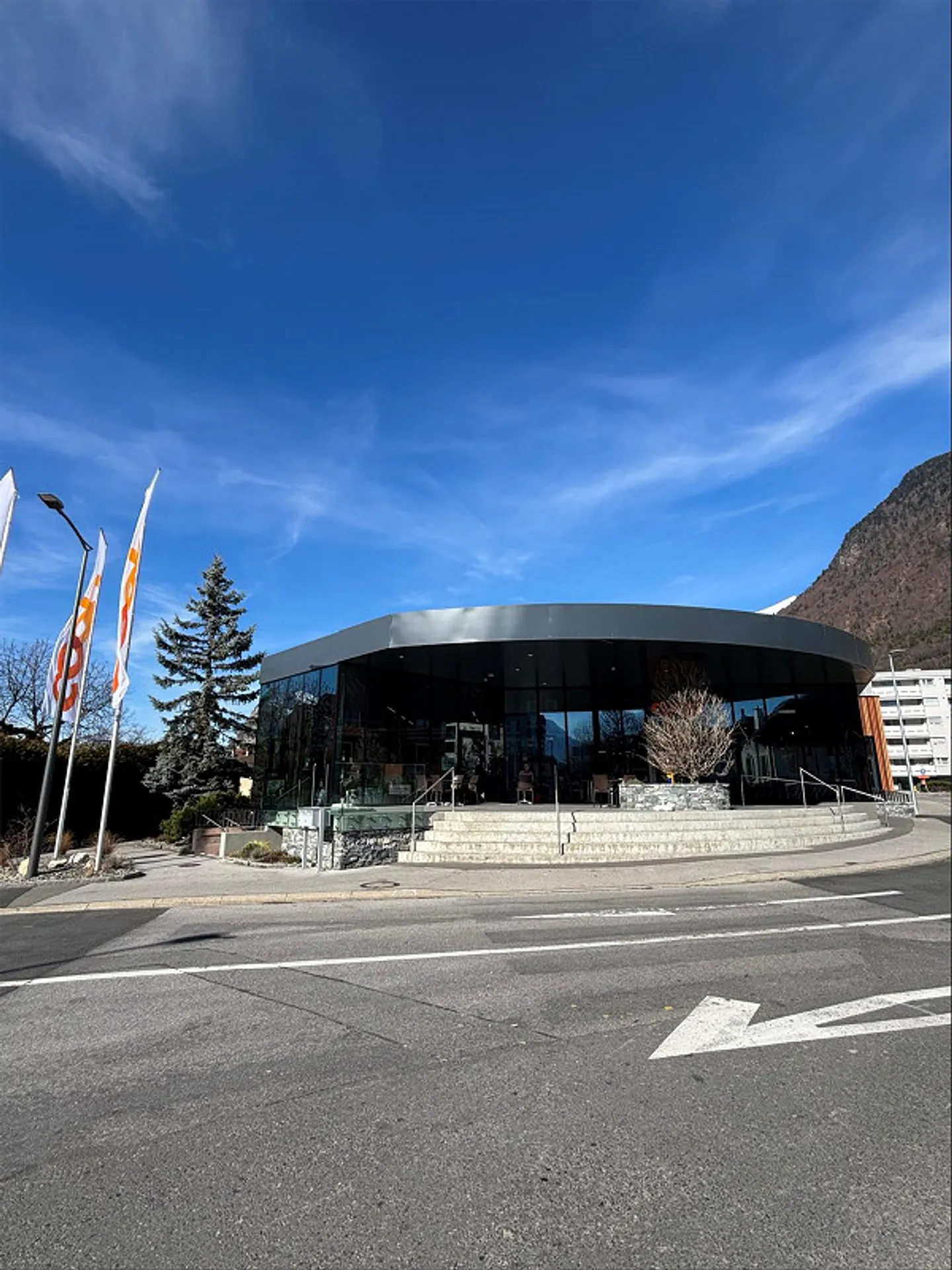 Lokales Restaurant bereit, Ihr Konzept in Aigle zu begrüßen! - Foto 1 von 5