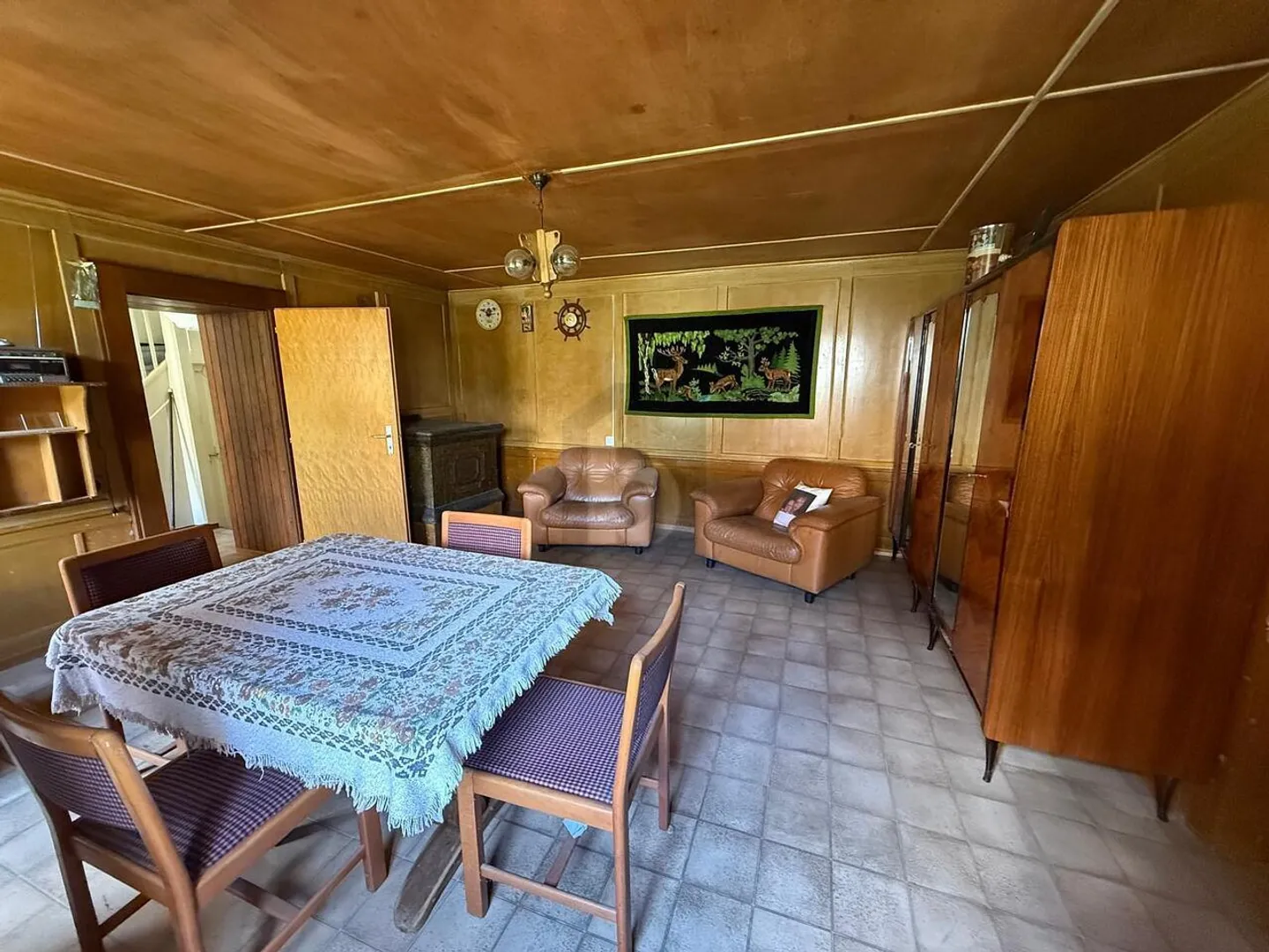 GERÄUMIGES HAUS MIT GROSSEN GARTEN ZU RENOVIEREN - Foto 4 von 6