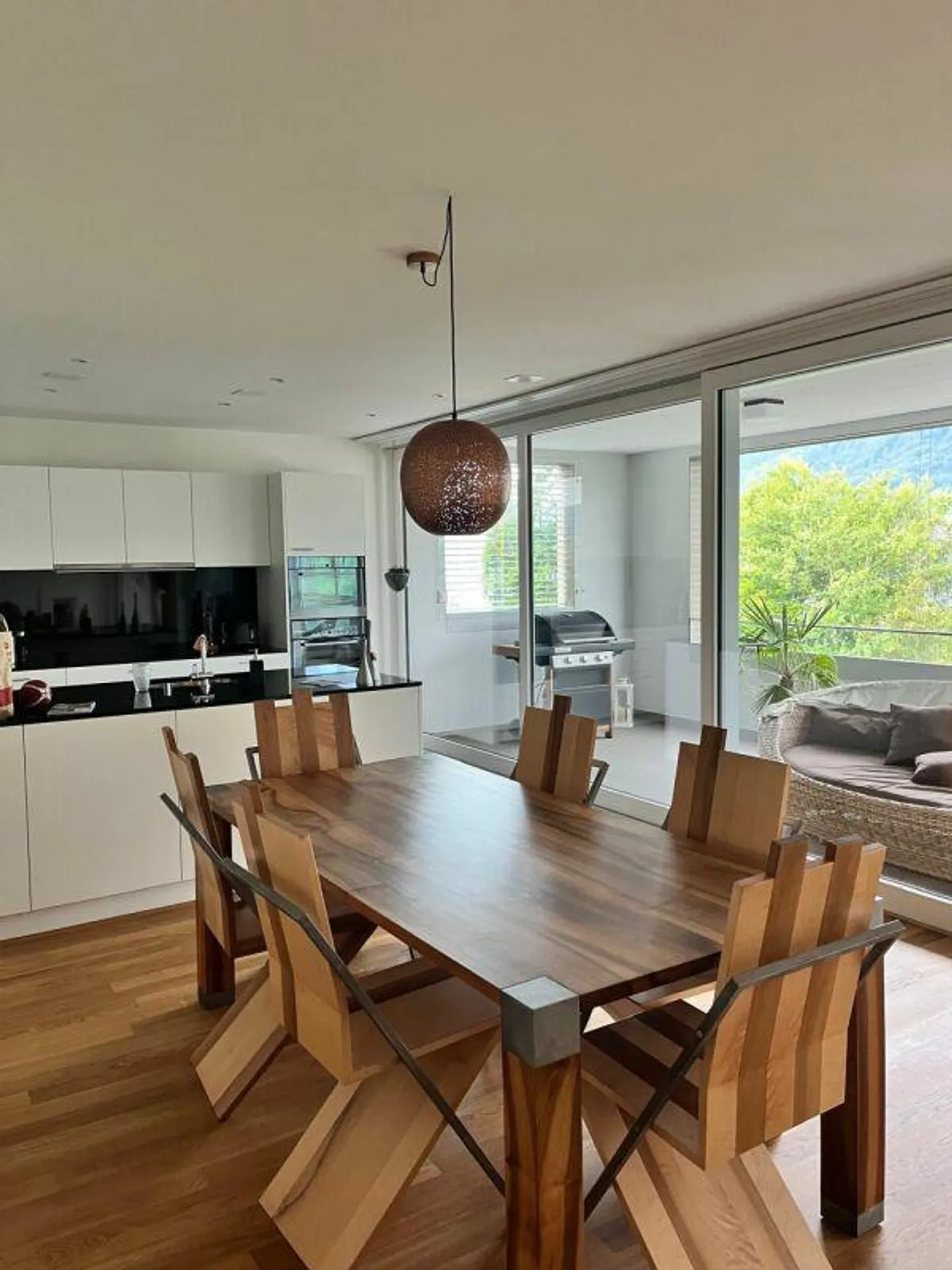 Vivere con vista diretta sul lago - Foto 5 di 12