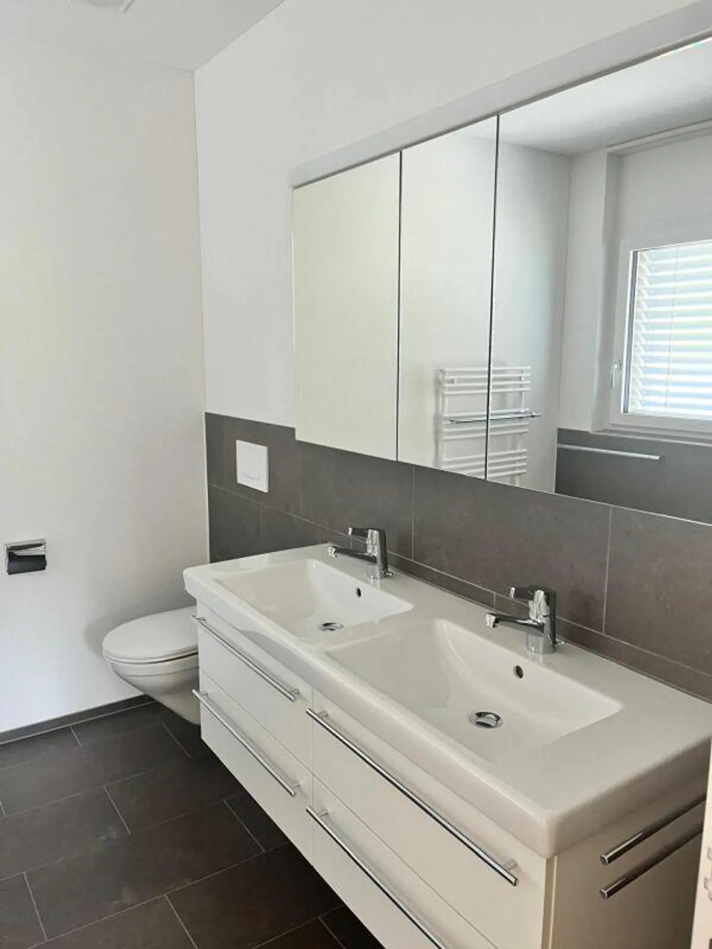 Vivere con vista diretta sul lago - Foto 12 di 12