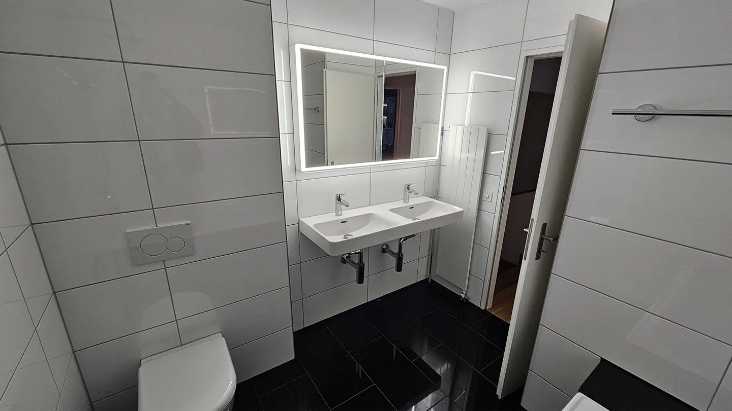 Casa a schiera di 4,5 stanze - Foto 12 di 24