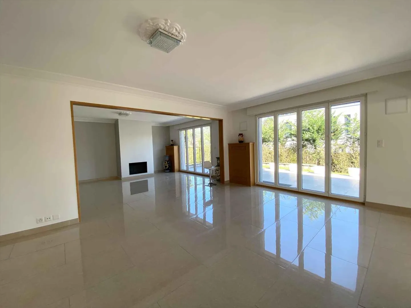 Villa 8 rooms - Photo 6 of 13
