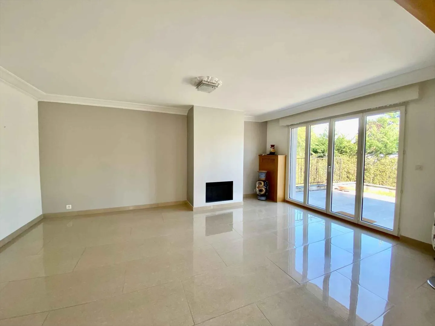 Villa 8 rooms - Photo 7 of 13