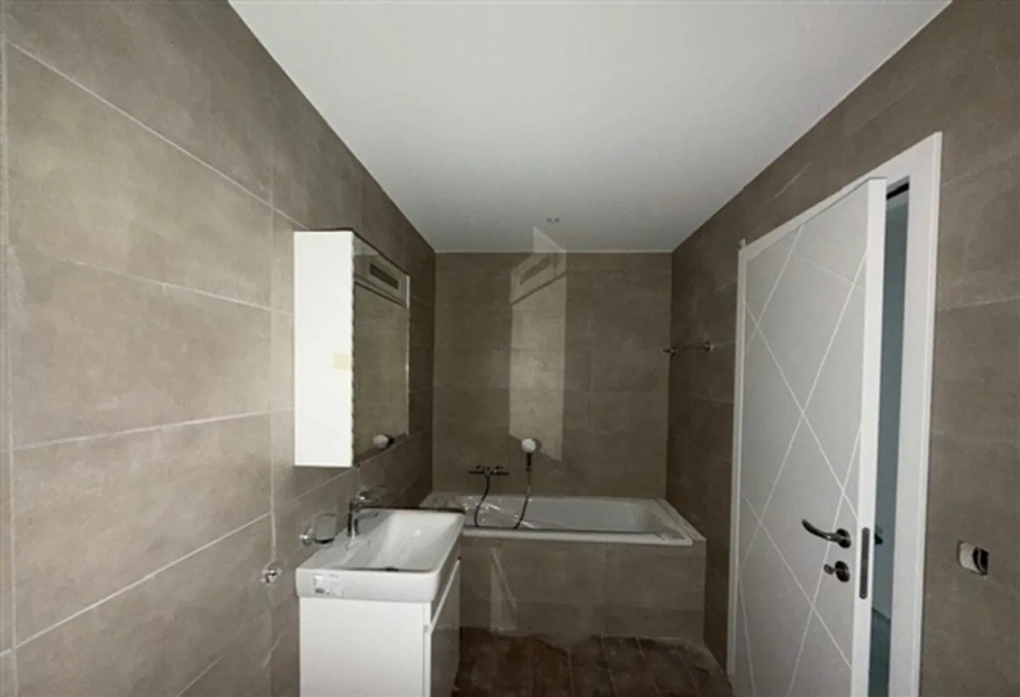 Neue 4,5-Zimmer-Wohnung in Farvagny - Foto 8 von 11