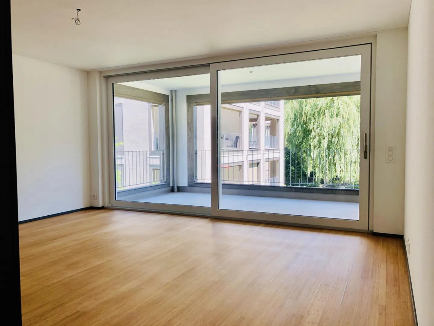Charmante Wohnung im Bündner Rheintal - Foto 4 von 10