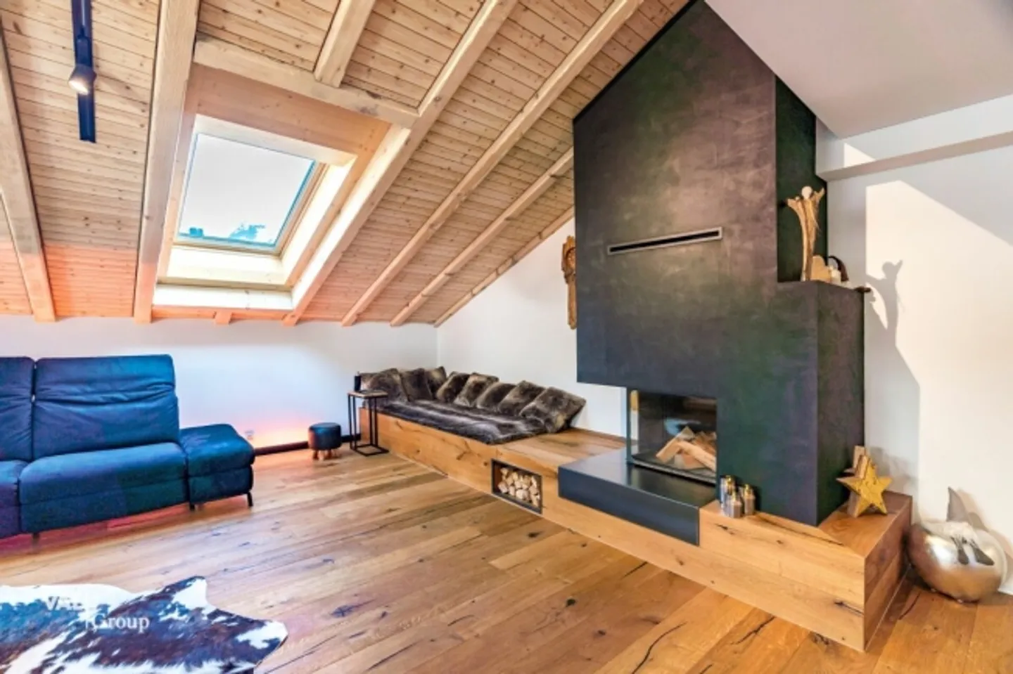 Appartement penthouse exclusif avec beaucoup de lumière et des équipements de haute qualité - Photo 5 sur 18