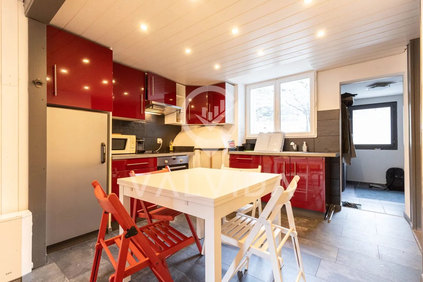 Propriété polyvalente avec potentiel d'aménagement dans un emplacement calme de Kalpetran - Photo 2 sur 35