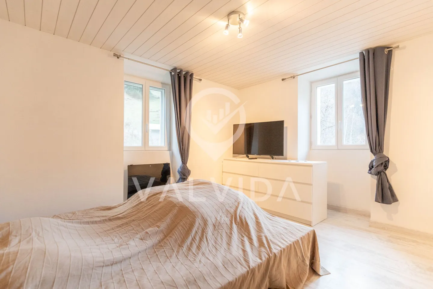 Propriété polyvalente avec potentiel d'aménagement dans un emplacement calme de Kalpetran - Photo 7 sur 35