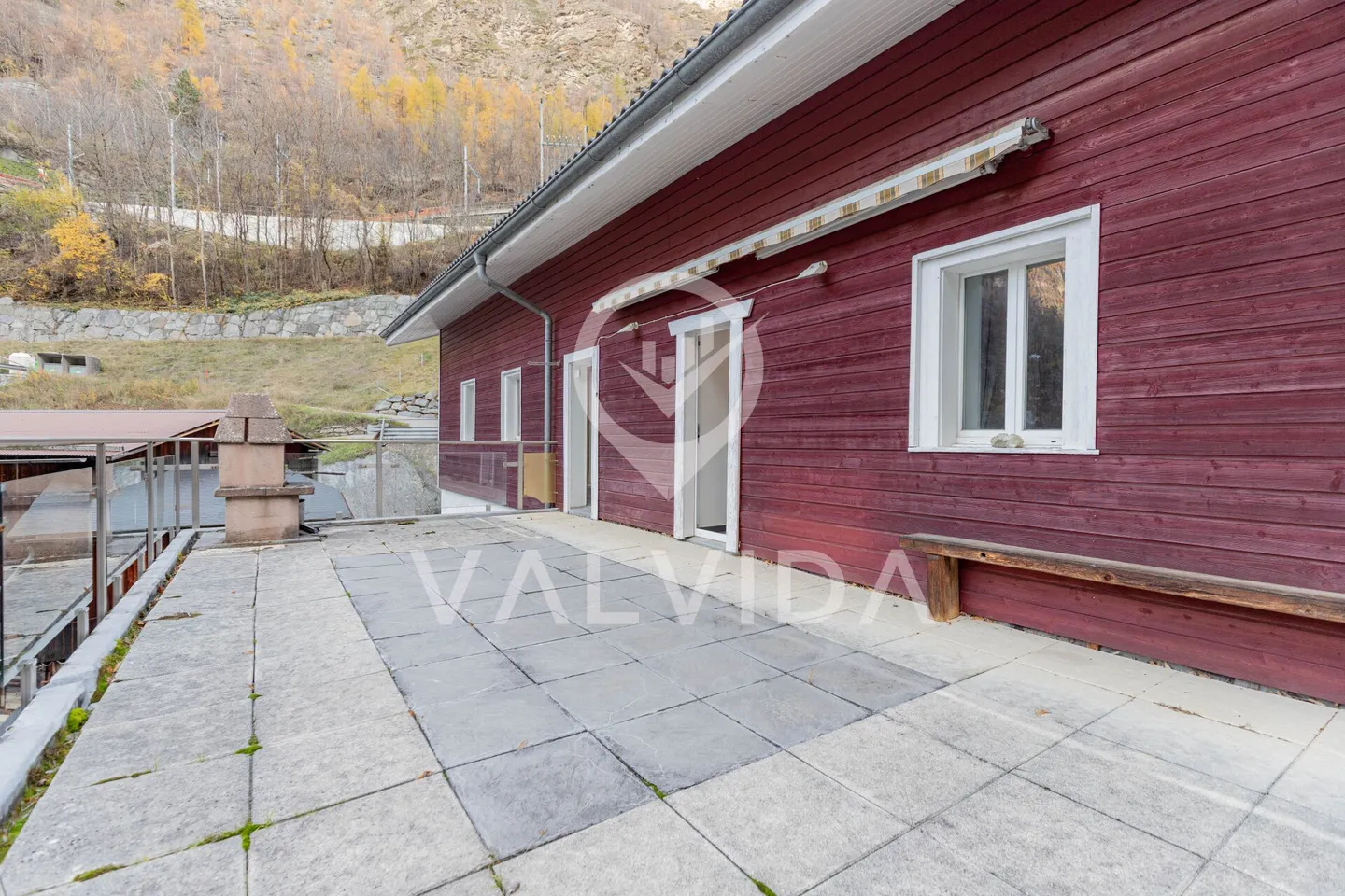 Propriété polyvalente avec potentiel d'aménagement dans un emplacement calme de Kalpetran - Photo 14 sur 35