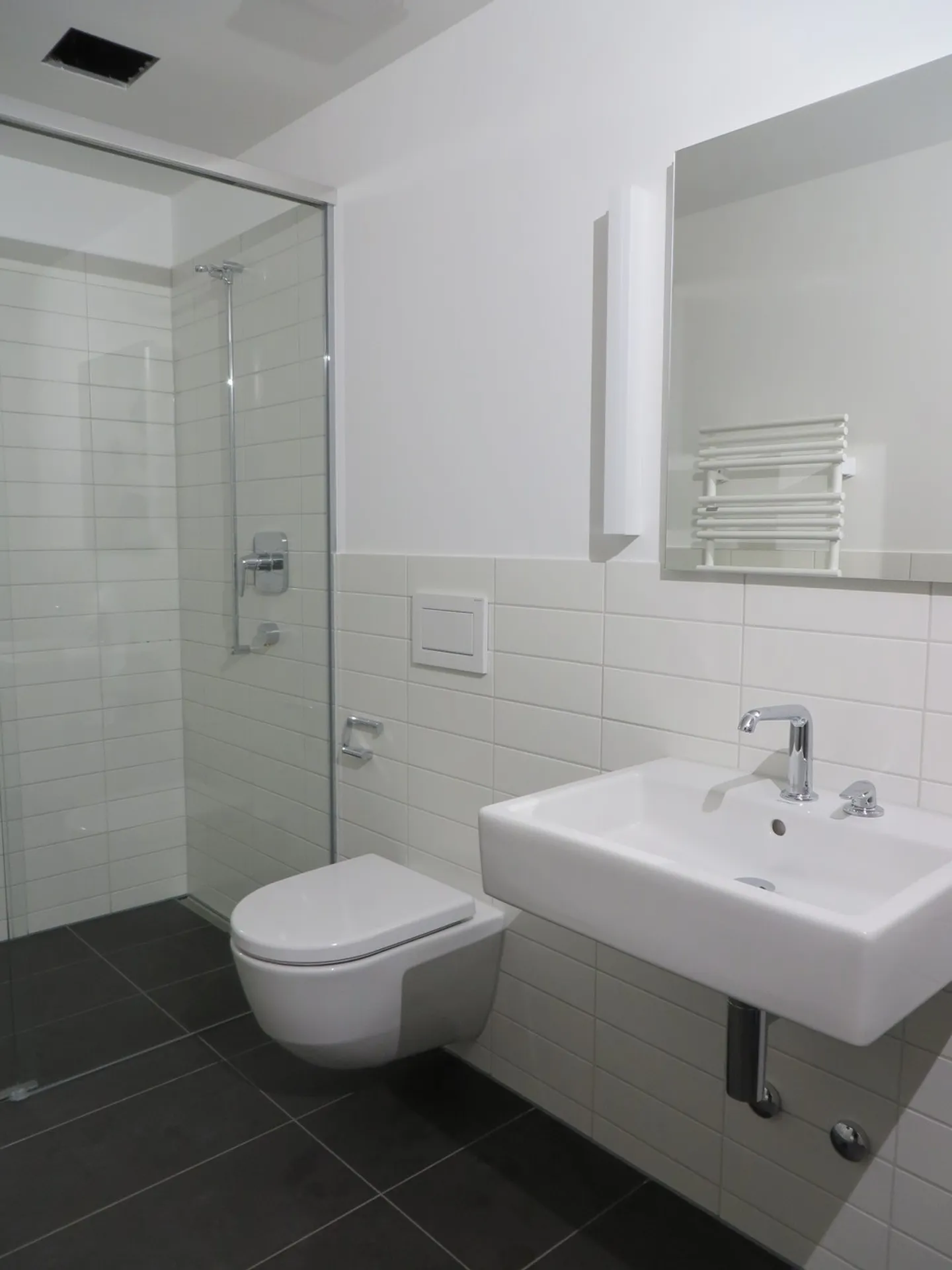 Looking for a new tenant - Dream apartment in the old town! - Photo 2 of 5