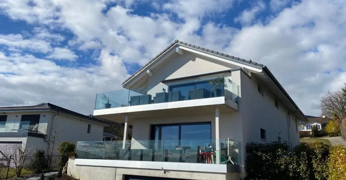 Attico di Lusso con Vista Lago - Foto 4 di 8