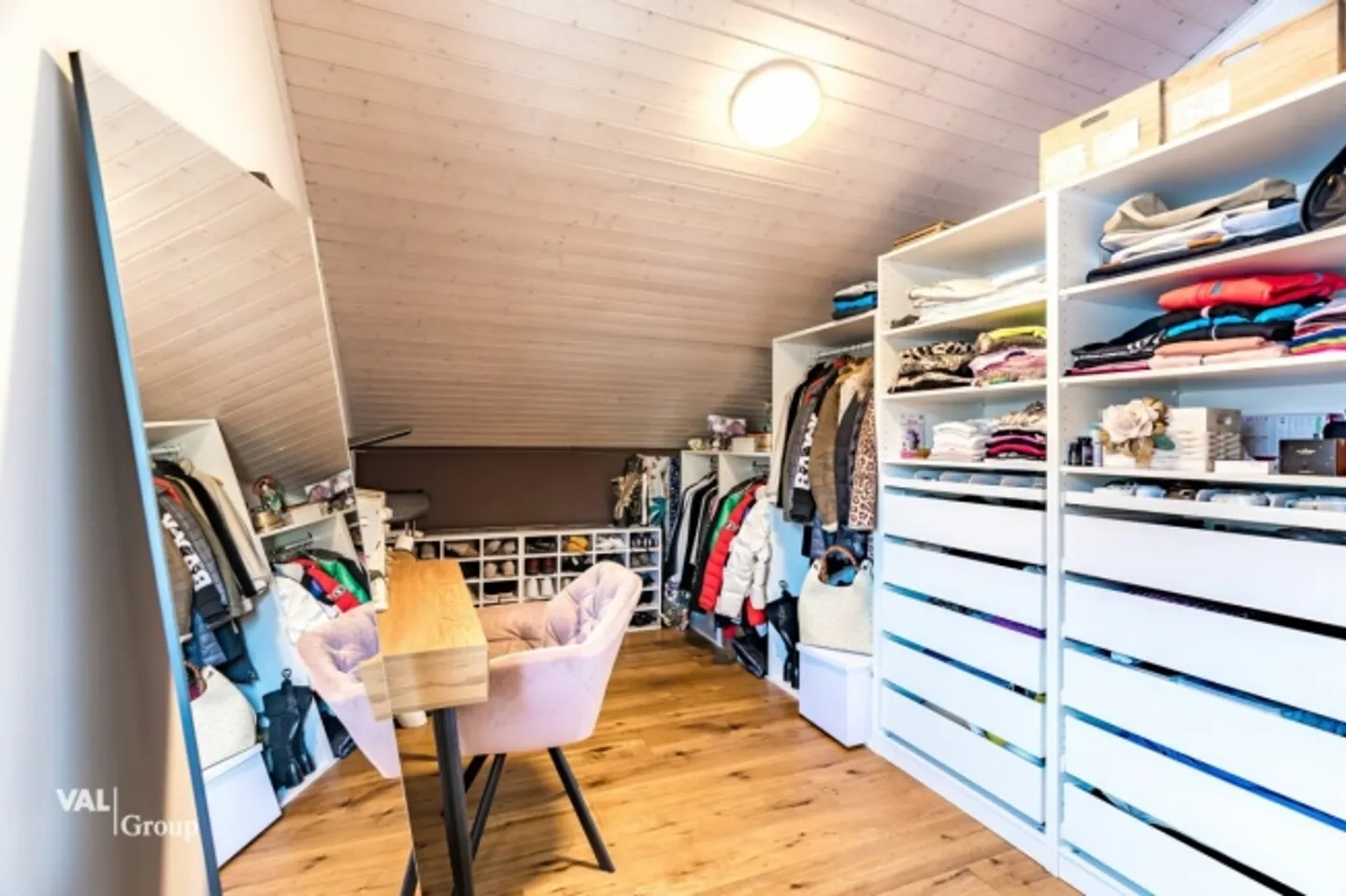 Appartement penthouse exclusif avec beaucoup de lumière et des équipements de haute qualité - Photo 10 sur 18