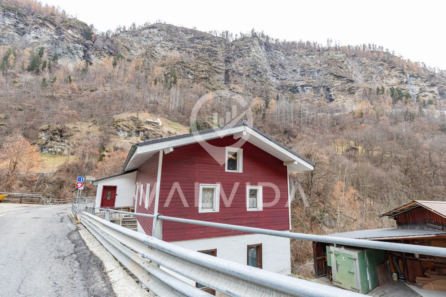 Propriété polyvalente avec potentiel d'aménagement dans un emplacement calme de Kalpetran - Photo 31 sur 35