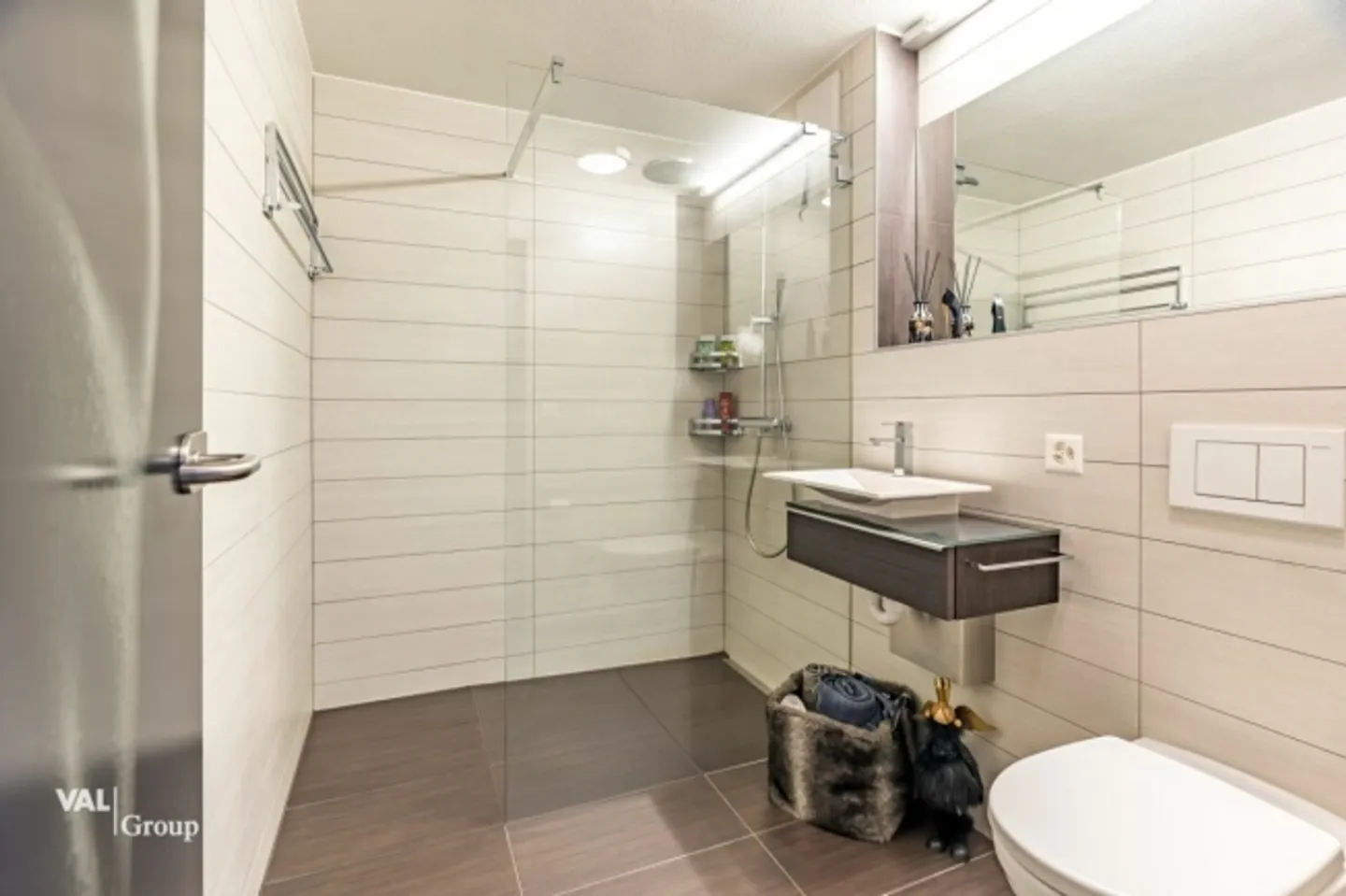 Appartement penthouse exclusif avec beaucoup de lumière et des équipements de haute qualité - Photo 14 sur 18