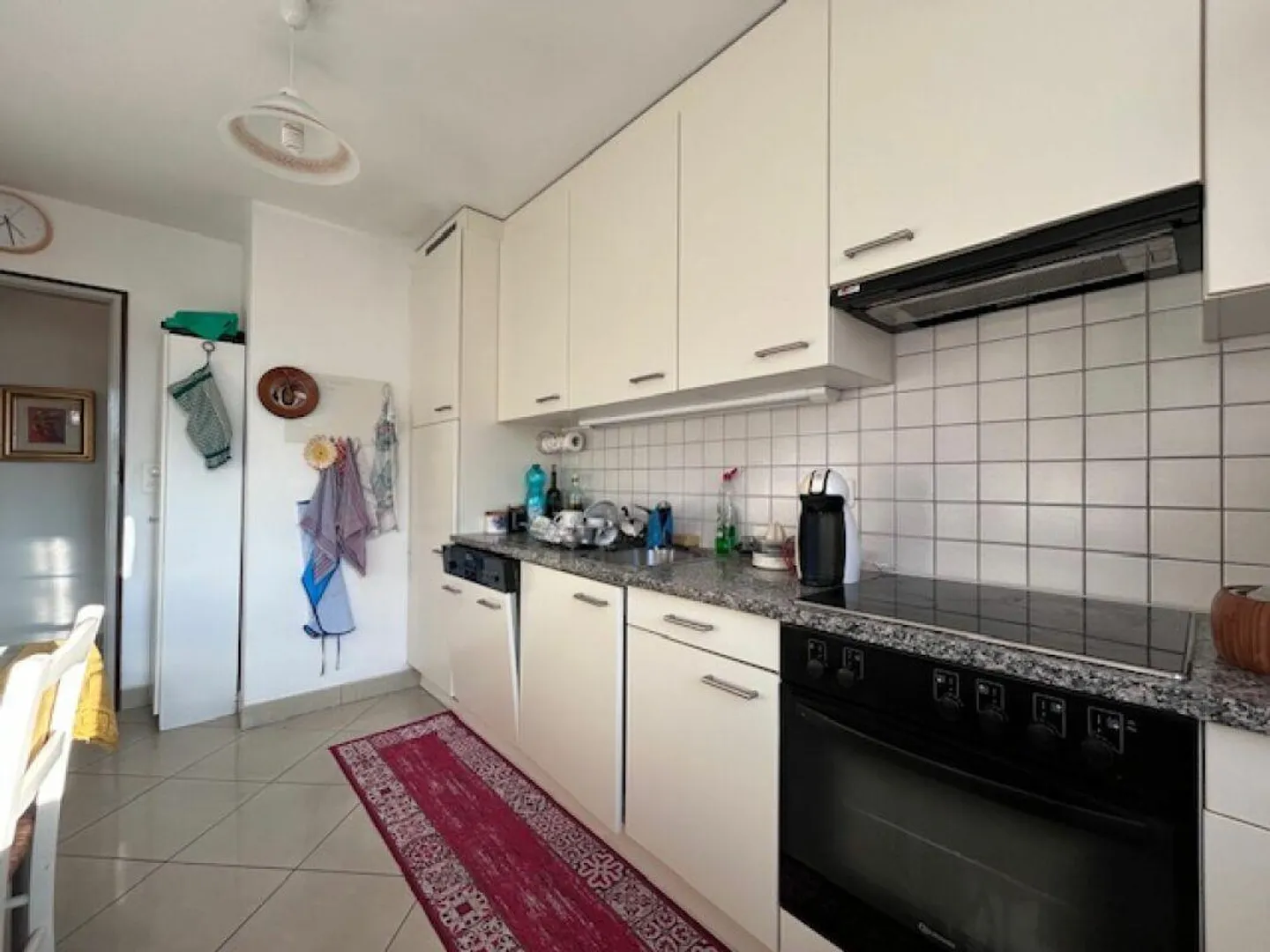 4.5-ROOM APARTMENT IN A RESIDENTIAL AREA - Photo 6 of 21