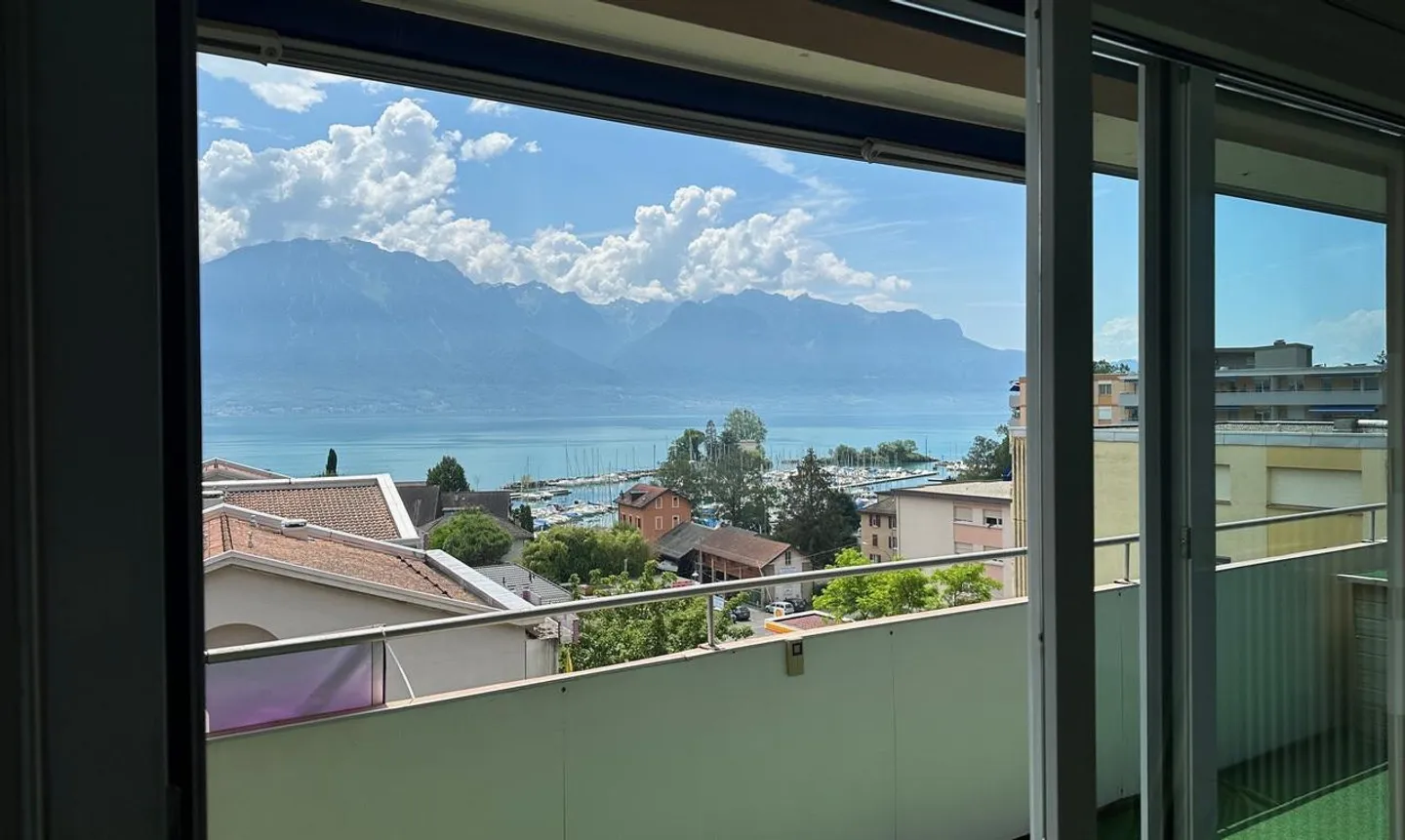 Esclusivo: Bell'appartamento con 2 camere con vista sul Lago di Ginevra - Foto 7 di 13
