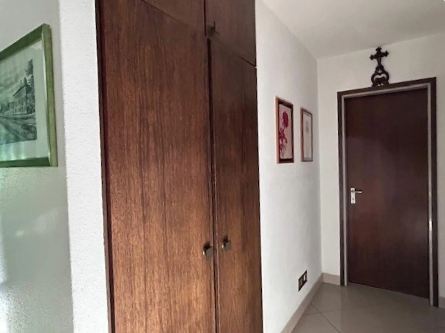 4.5-ROOM APARTMENT IN A RESIDENTIAL AREA - Photo 13 of 21