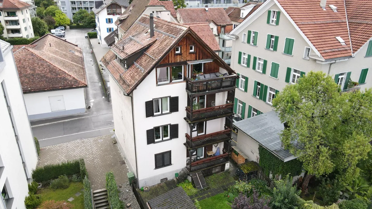 3-Familienhaus zu verkaufen - Foto 1 von 2