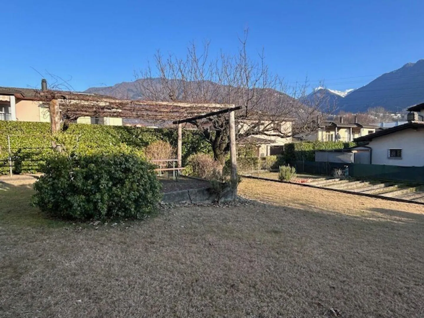 4.5-ROOM APARTMENT IN A RESIDENTIAL AREA - Photo 20 of 21