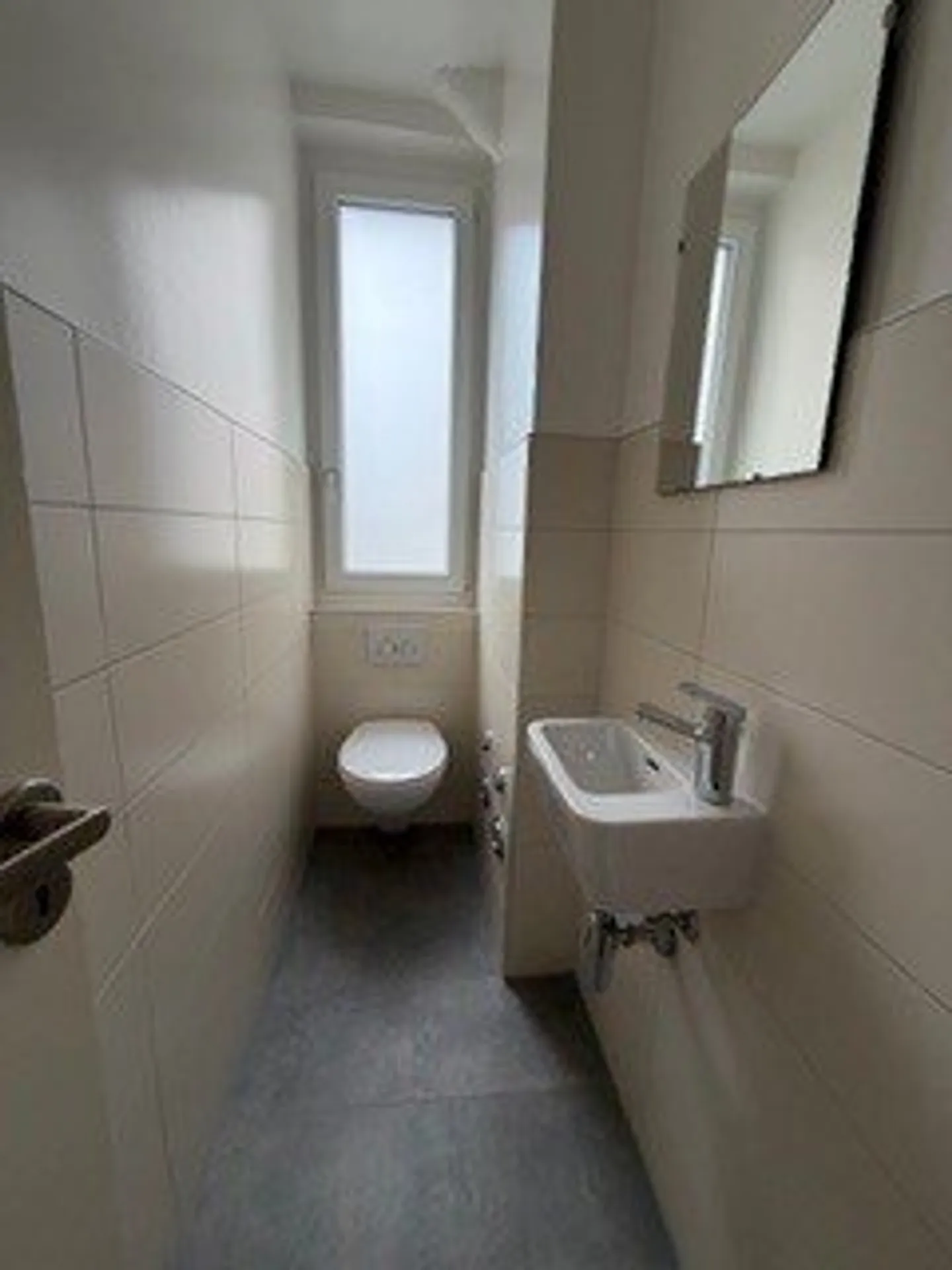 Beautiful apartment with garden and lake view in Lausanne - Photo 6 of 6