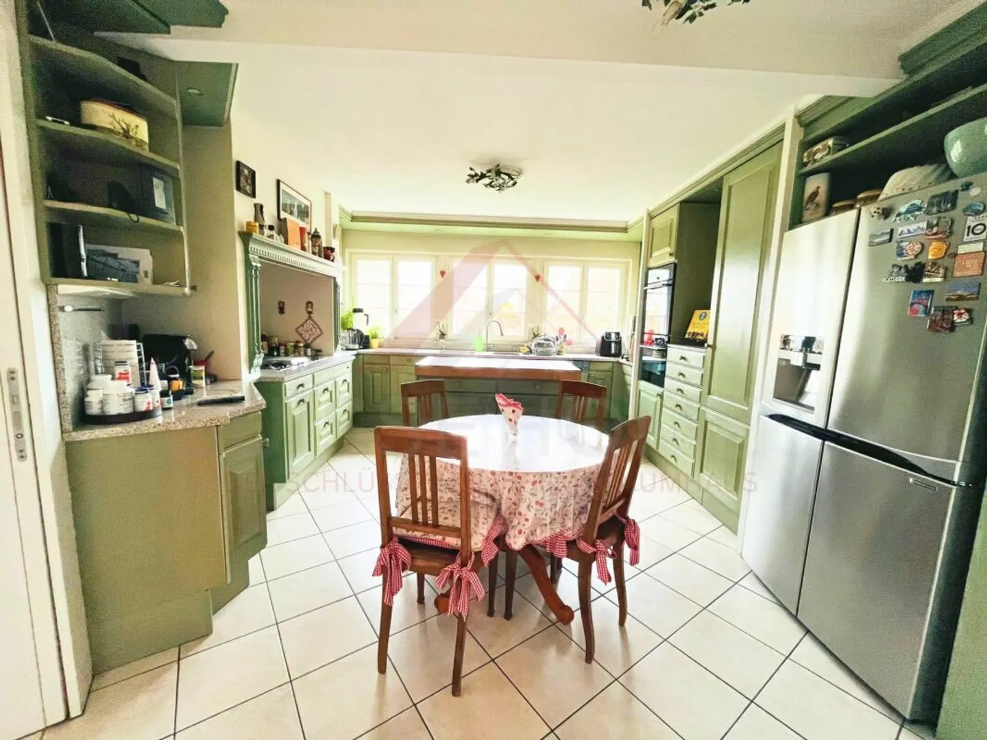 Exklusive Villa mit Bergblick - Foto 6 von 13