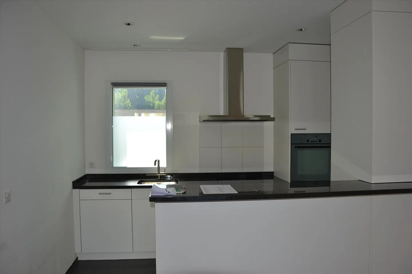Apartment for rent - Photo 4 of 9