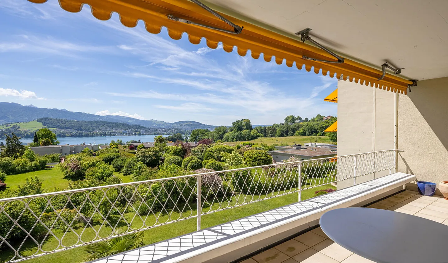 Beeindruckende Wohnung mit Seesicht - Foto 5 von 9