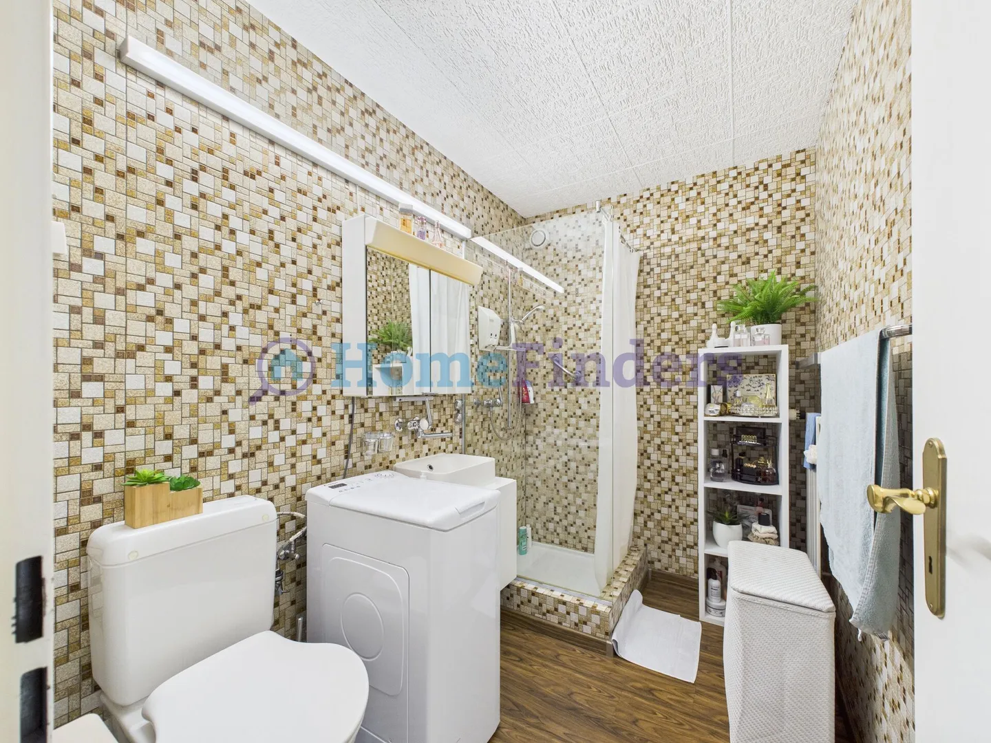 Appartamento spazioso con giardino - Foto 8 di 8