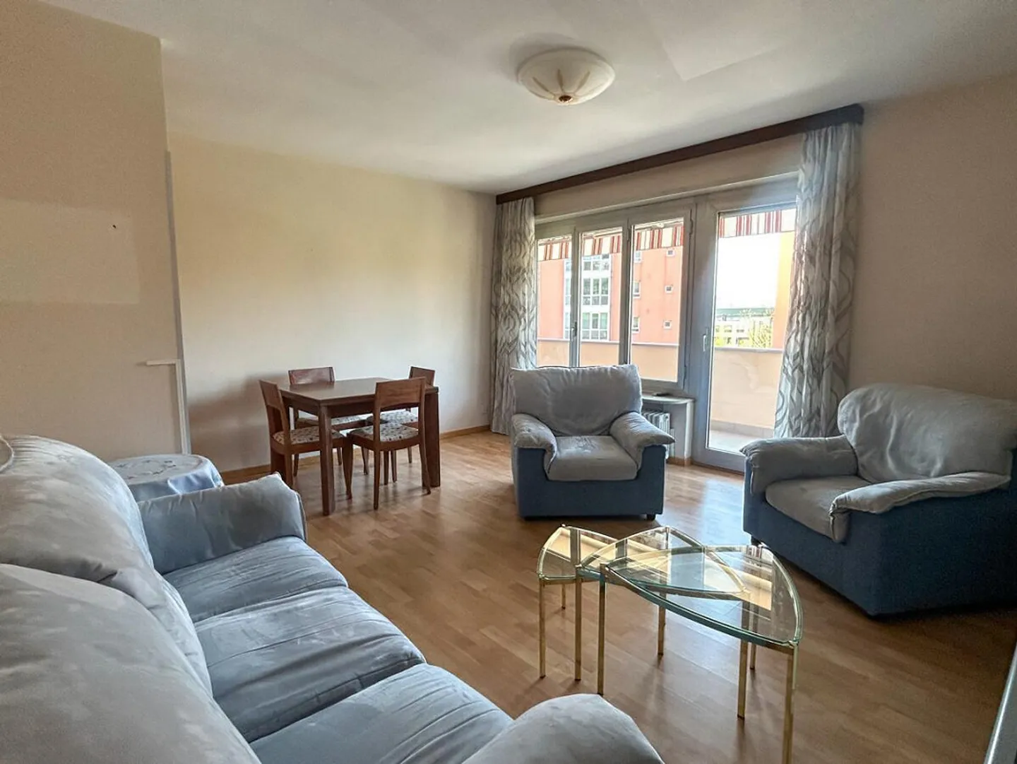 BALERNA – 3.5 PIÈCES : VERSATILITÉ, PRATICITÉ ET CONFORT DANS UNE UNIQUE... - Photo 3 sur 7