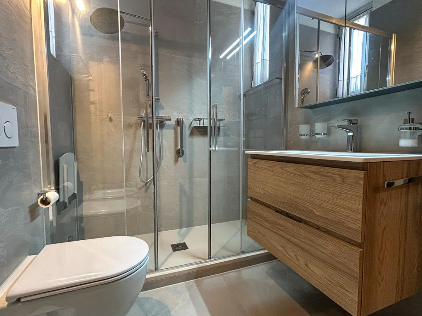 BALERNA – 3.5 PIÈCES : VERSATILITÉ, PRATICITÉ ET CONFORT DANS UNE UNIQUE... - Photo 7 sur 7