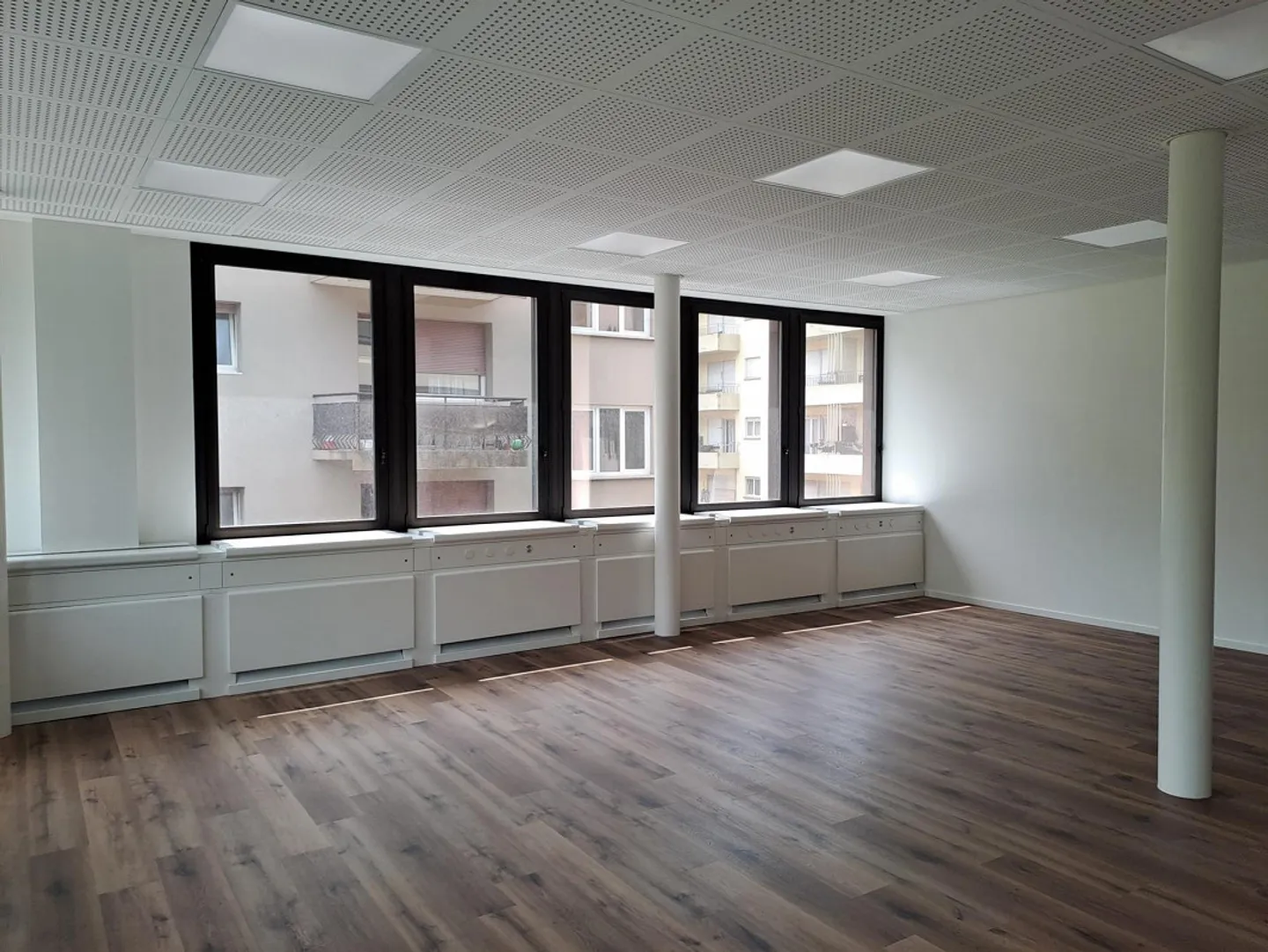 PRESTIGIOSO UFFICIO IN ZONA MOLINO NUOVO - Foto 2 di 7