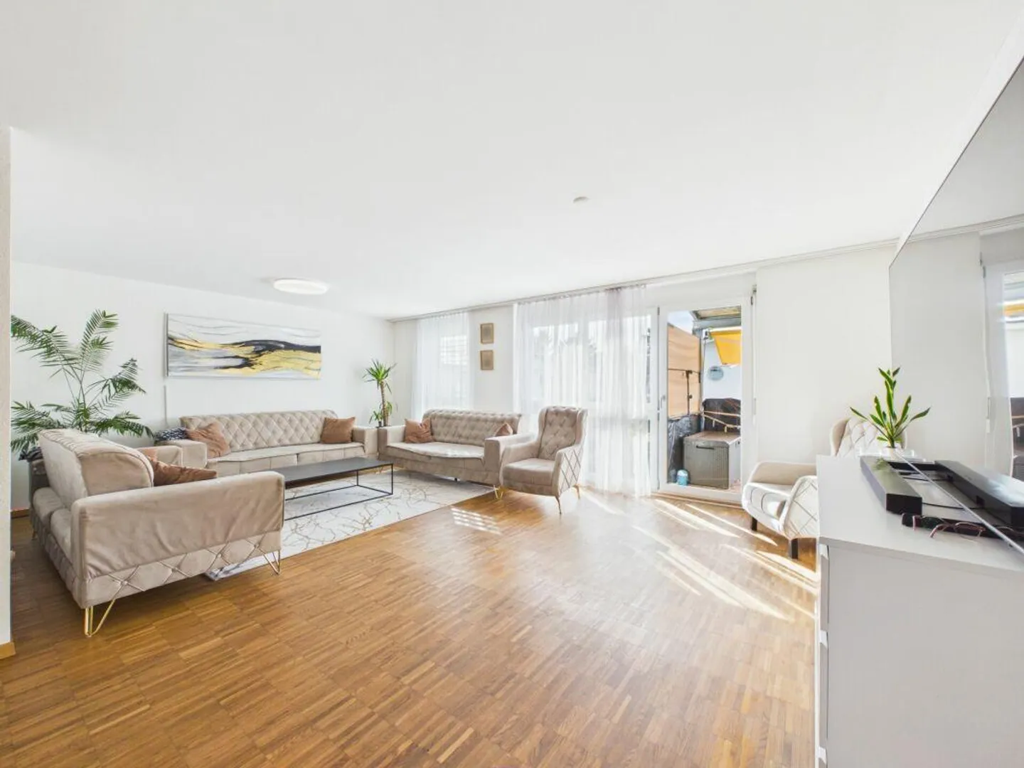 Appartement spacieux à Niederuzwil - Photo 1 sur 7