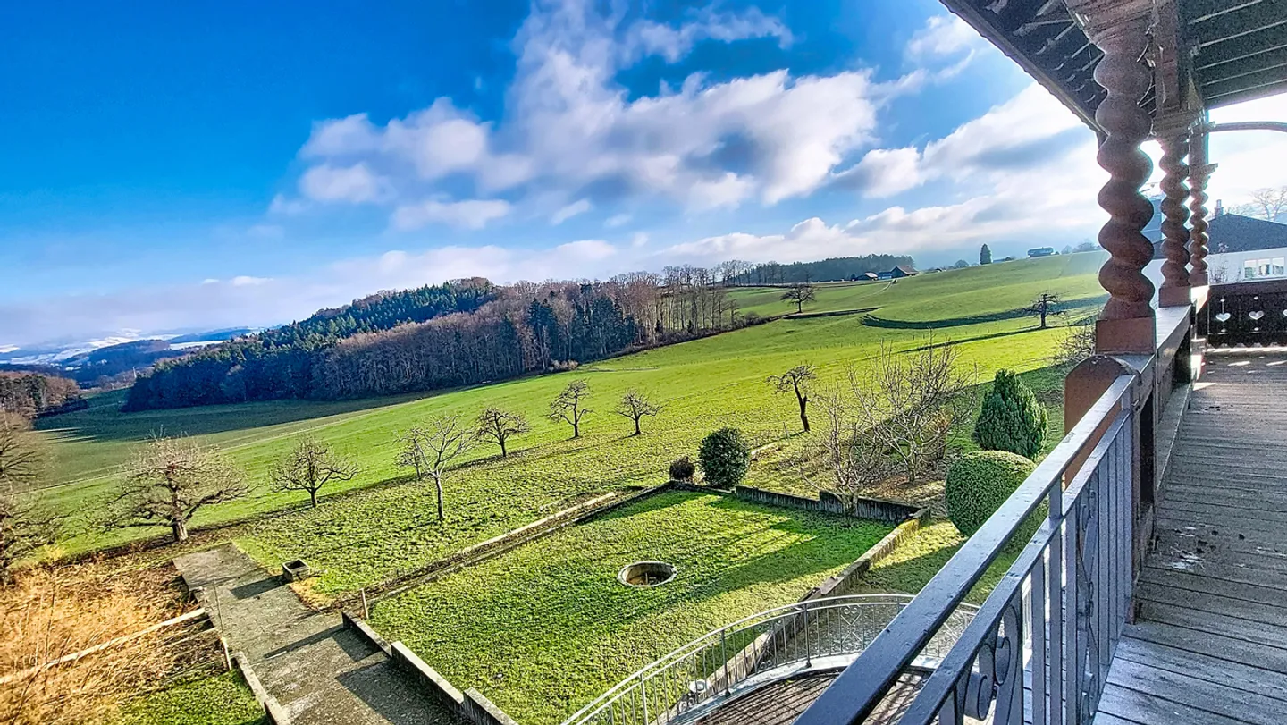 Eigentum mit 14 Zimmern in St-Ours / FR, nur wenige Minuten von Freiburg entfernt - Foto 7 von 19