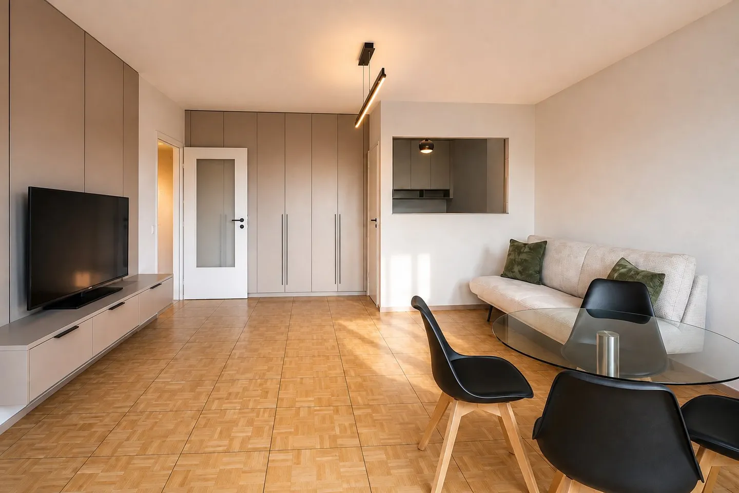 Renovated Apartment in Cologny - Photo 1 of 2