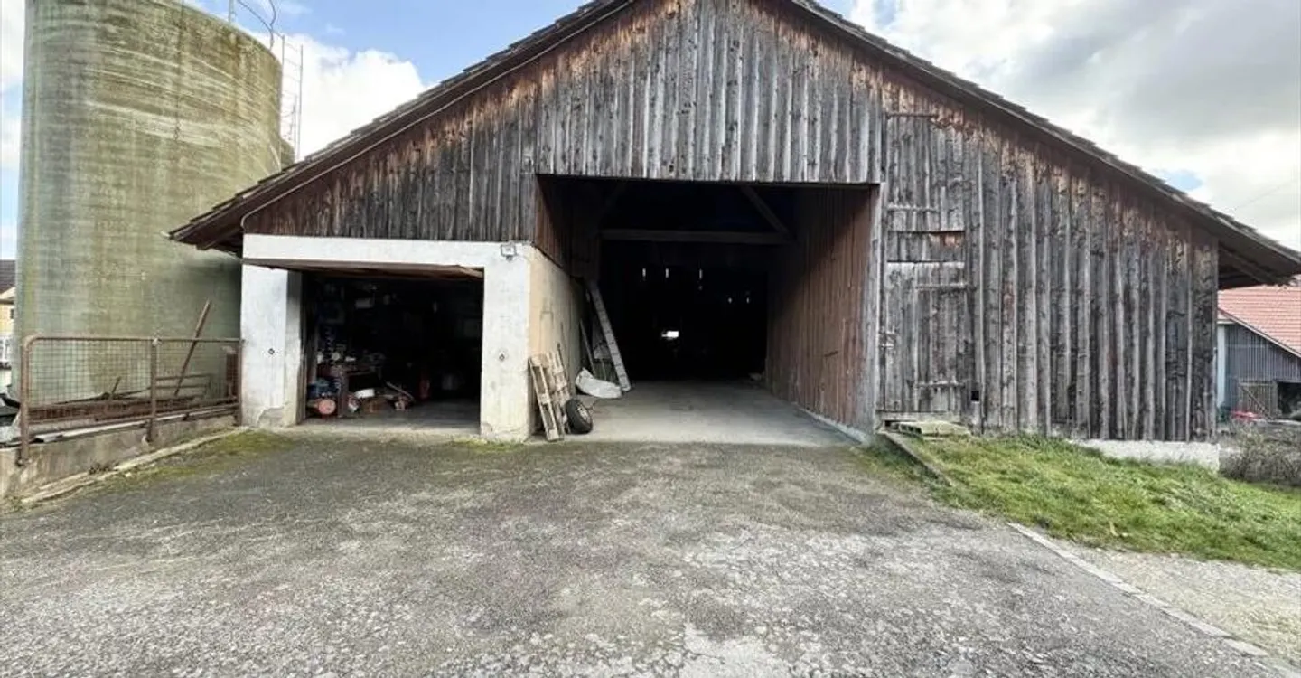 Farm - Photo 4 of 11