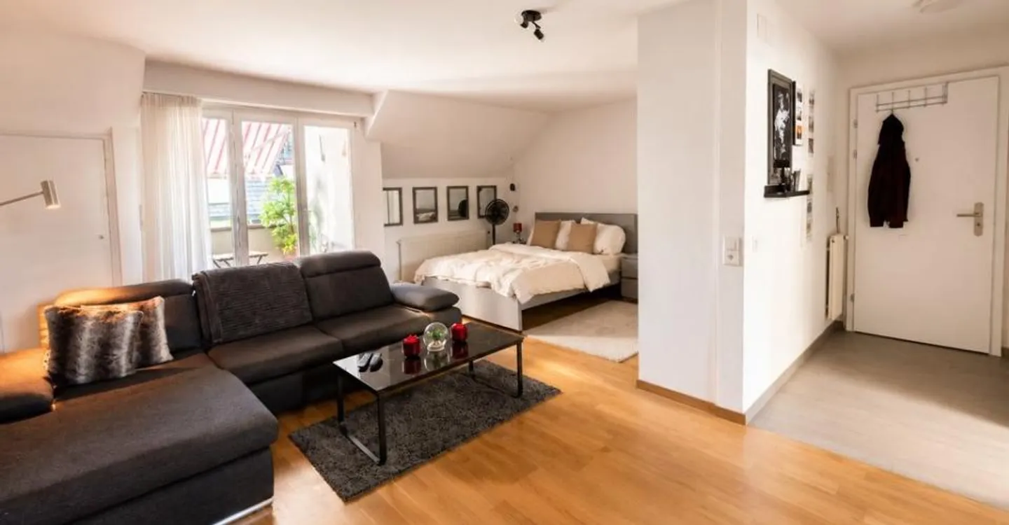 Appartamento moderno e luminoso! - Foto 2 di 7