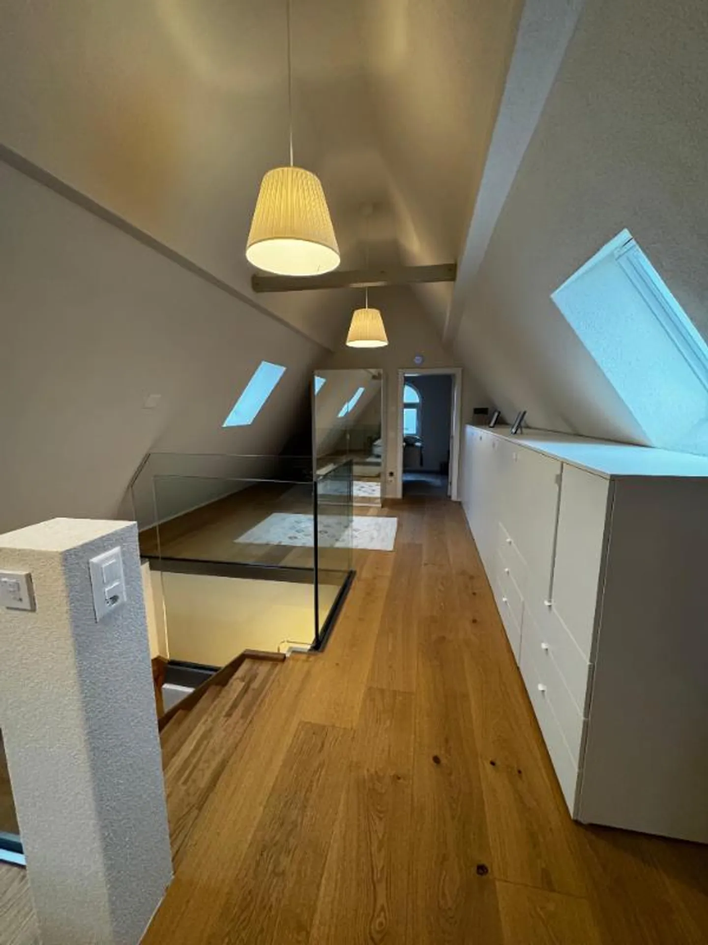 Casa bifamiliare di 4,5 stanze - Foto 2 di 3