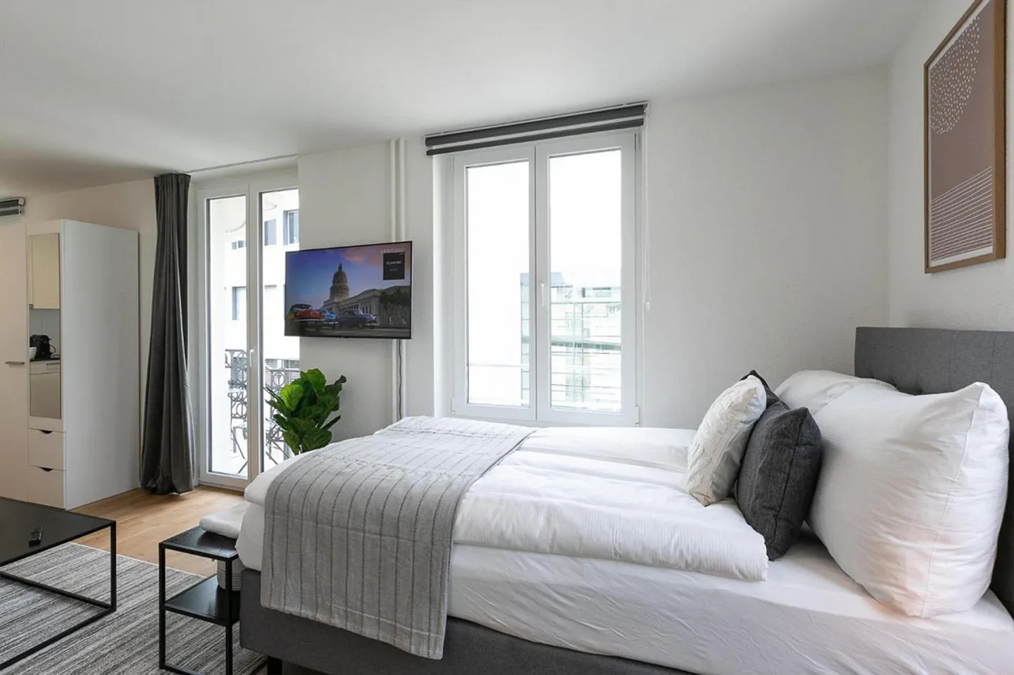 Renovated Multi-Family House in the St. Gallen City Center - Photo 5 of 9