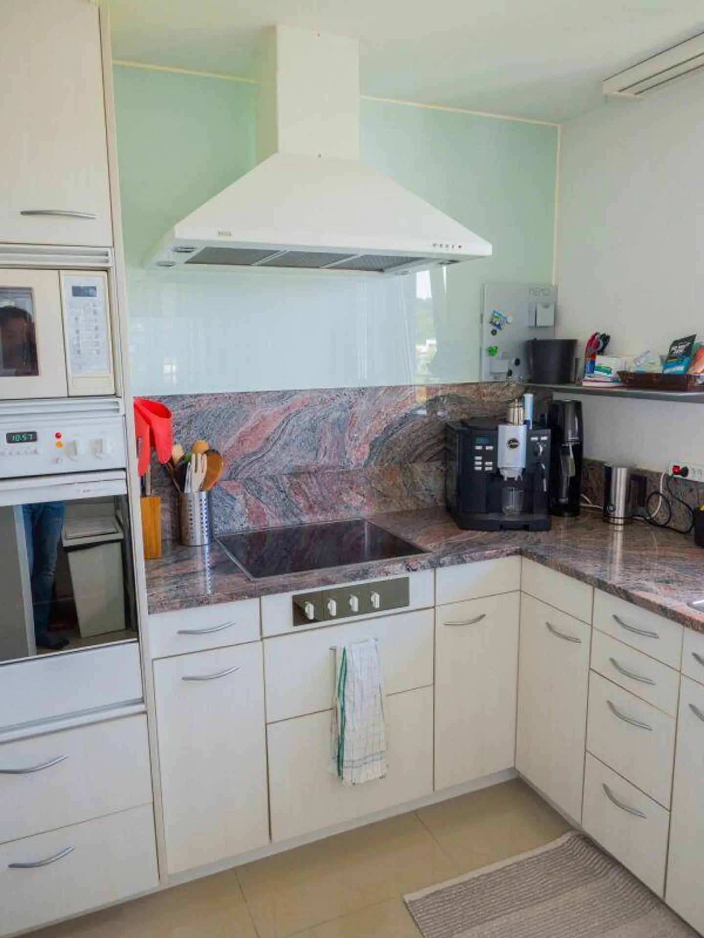 Maisonette spaziosa di 5,5 stanze con due terrazze soleggiate - Foto 6 di 16