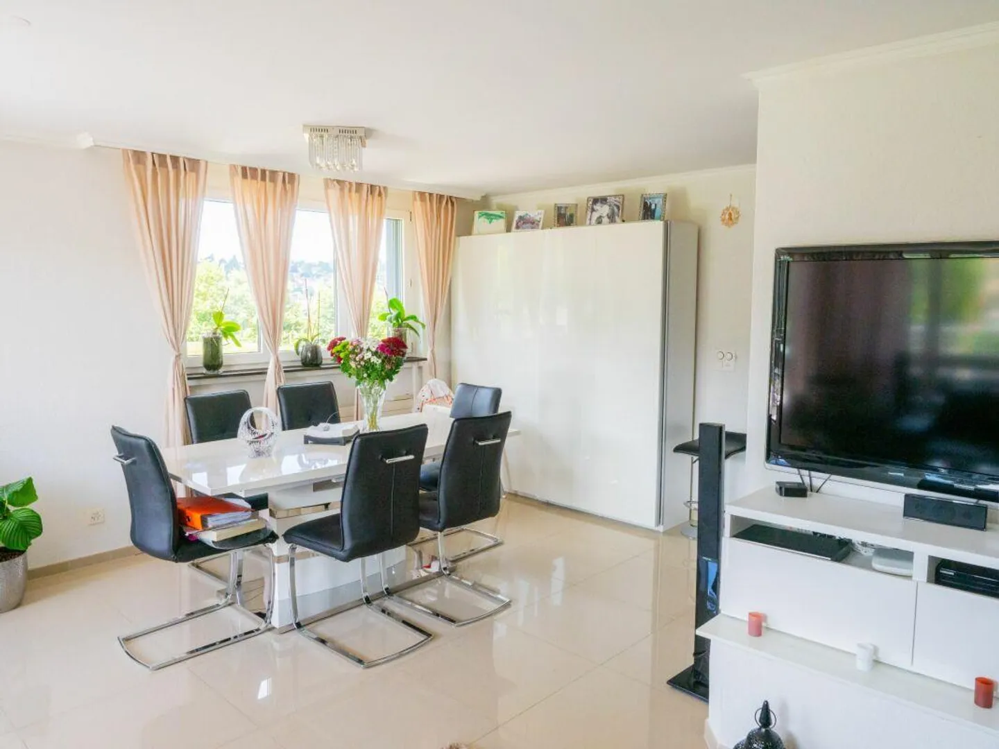 Maisonette spaziosa di 5,5 stanze con due terrazze soleggiate - Foto 8 di 16