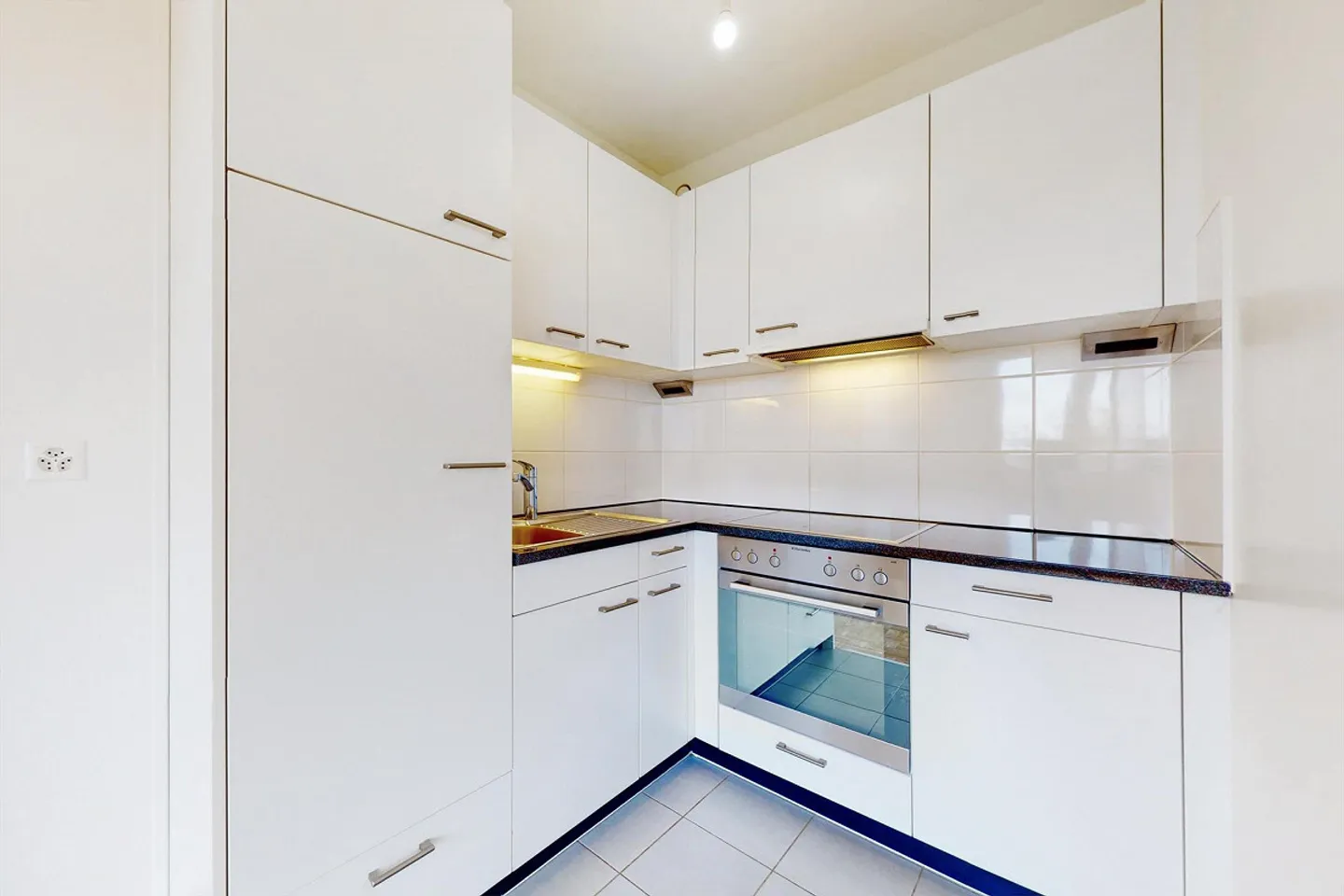 Bell'appartamento ai margini del Bois de la Bâtie! - Foto 3 di 7