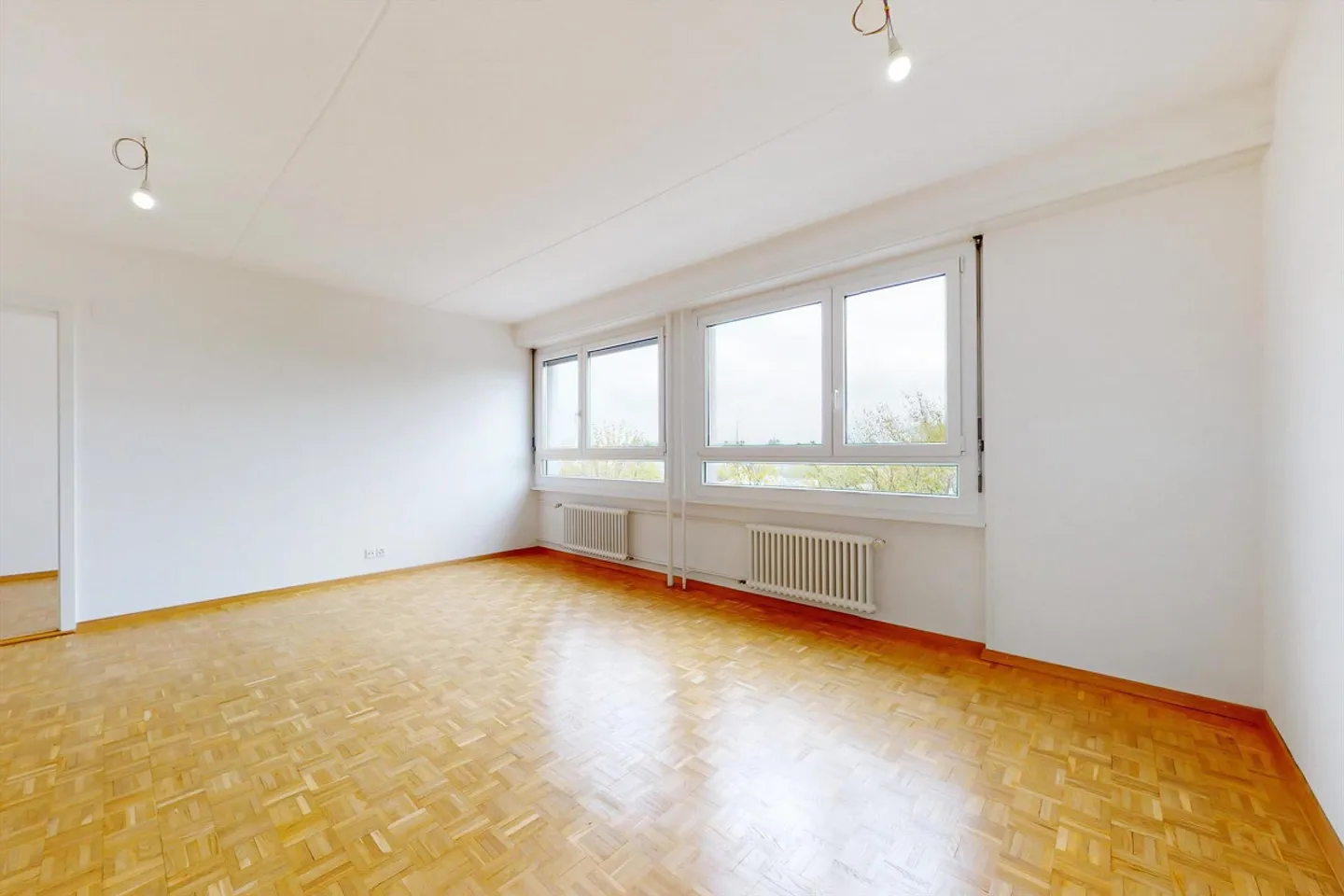 Bell'appartamento ai margini del Bois de la Bâtie! - Foto 4 di 7