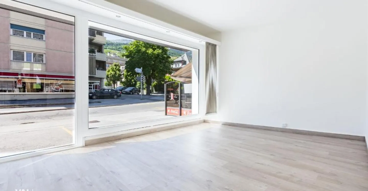 Espace Commercial Moderne - Photo 5 sur 9